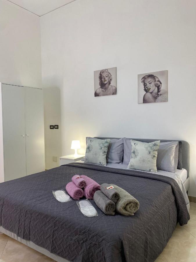 De Lollis Apartments Napoli Dış mekan fotoğraf