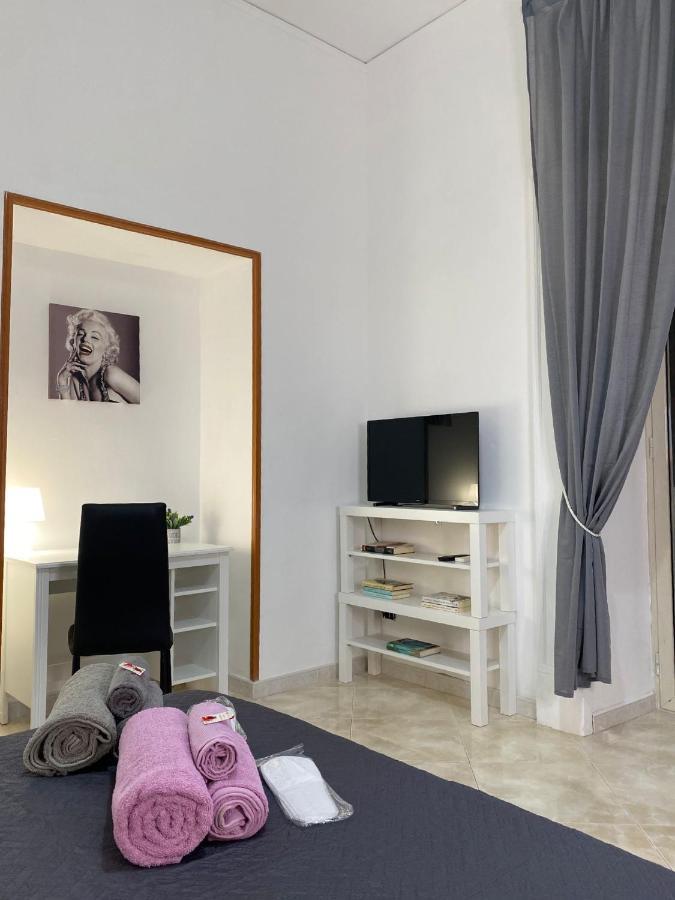 De Lollis Apartments Napoli Dış mekan fotoğraf