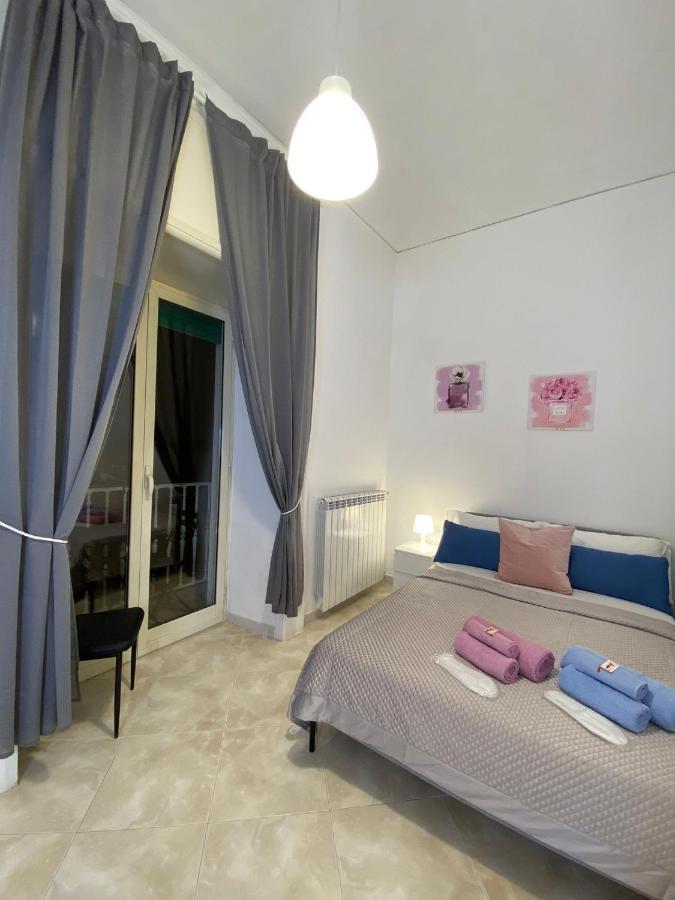 De Lollis Apartments Napoli Dış mekan fotoğraf