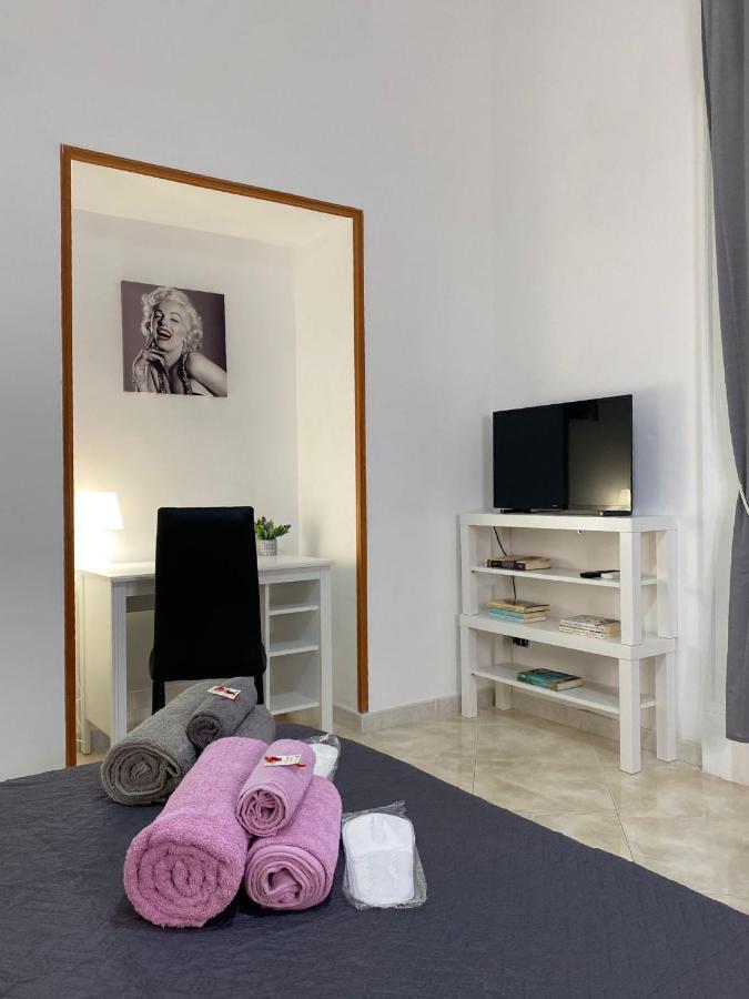 De Lollis Apartments Napoli Dış mekan fotoğraf