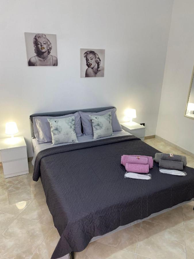 De Lollis Apartments Napoli Dış mekan fotoğraf