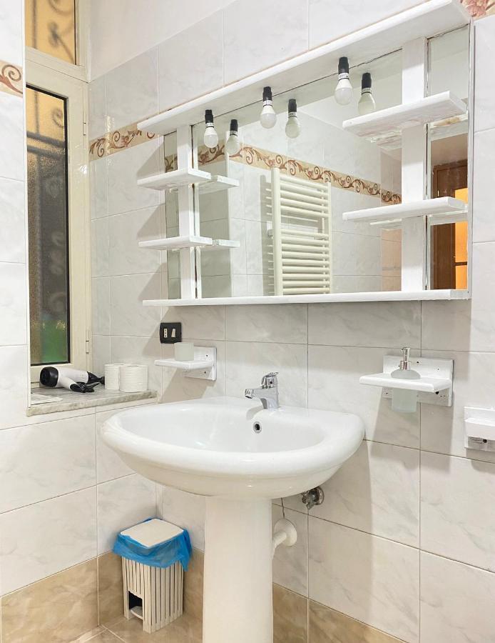De Lollis Apartments Napoli Dış mekan fotoğraf